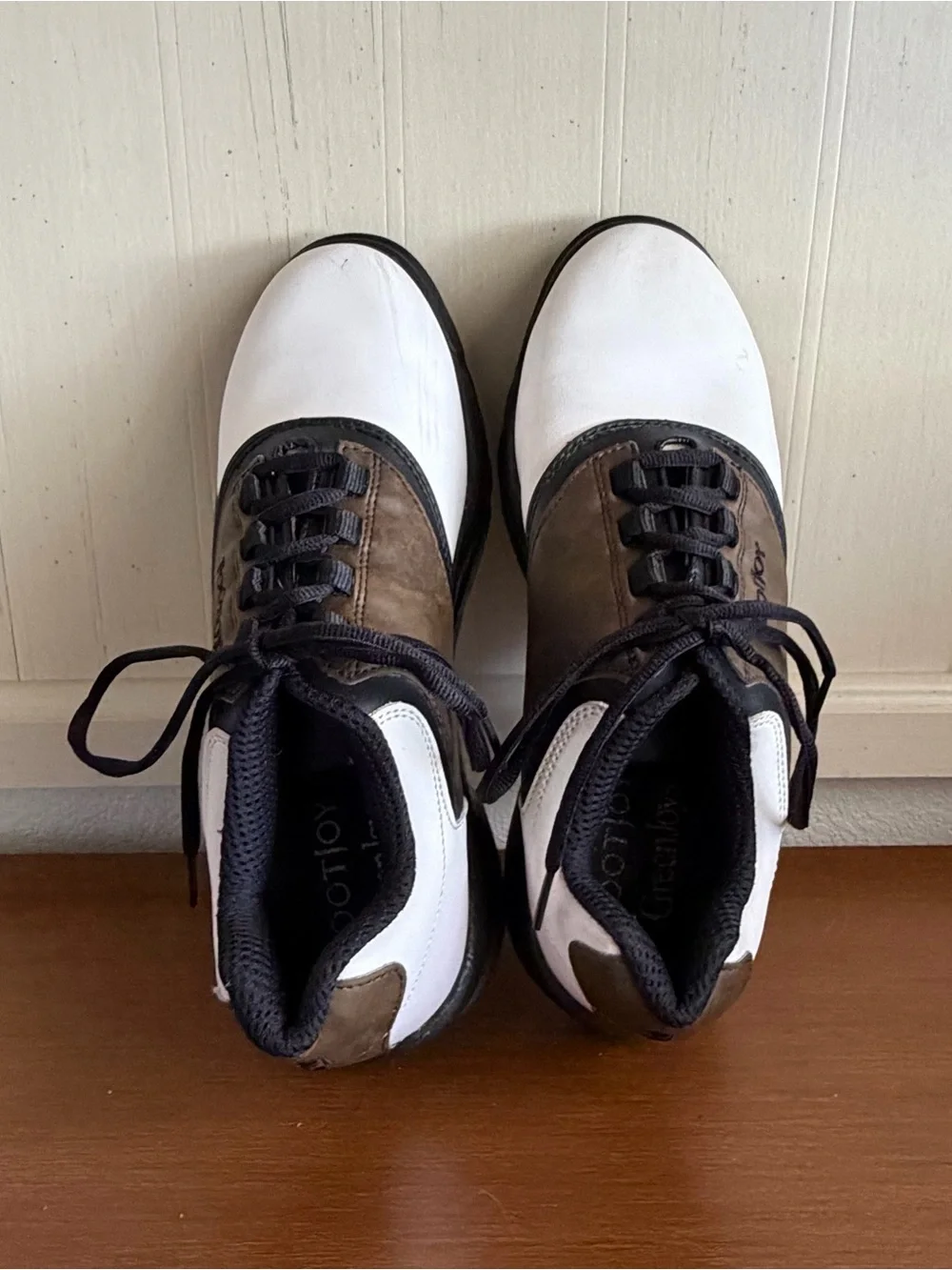 Footjoy Greenjoys Men’s 9M Classic Saddle Golf Shoes Retro Athletic Country Club